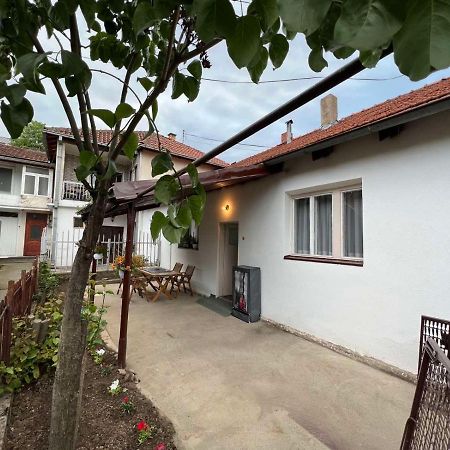 Apartment-Rubin Pristina Eksteriør bilde